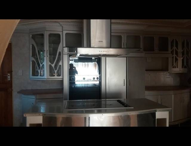 4 BEDROOM PROPERTY TO RENT IN NYLPARK